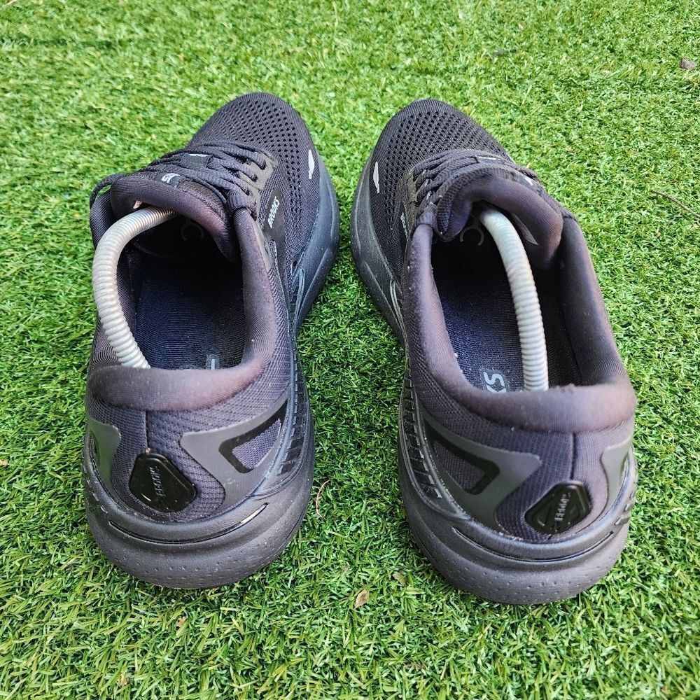 BROOKS ADRENALINE GTS 23 - Women's Sneakers - SIZE 9.5B - Picture 5 of 9